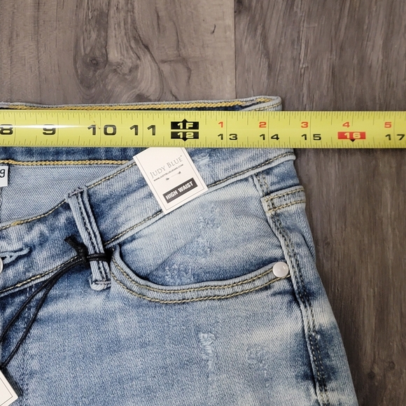 Judy Blue Light Blue High Rise Straight Leg Jeans - Picture 9 of 15